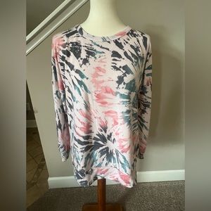 Vici Women’s Long Sleeve Shirt - Medium